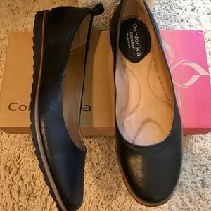 Comfortiva Ronah Black Flats-